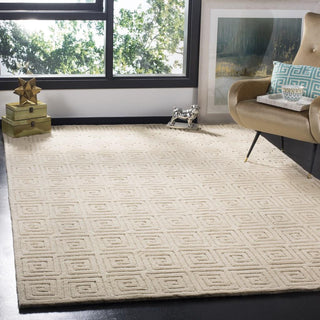 Safavieh Tibetan TB108 Creme Area Rug Room Scene Feature