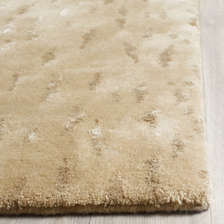 Safavieh Tibetan TB250 Light Beige/Camel Area Rug Detail