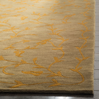 Safavieh Tibetan TB321 Green/Gold Area Rug Detail