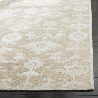 Safavieh Tibetan TB651 Linen/Antique White Area Rug Detail