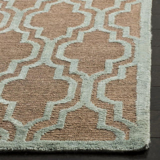 Safavieh Tibetan TB654 Bark/Light Blue Area Rug Detail