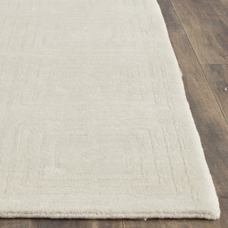 Safavieh Tibetan TB833 Ivory/Ivory Area Rug Detail