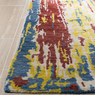 Safavieh Tibetan TB838 White/Multi Area Rug Detail