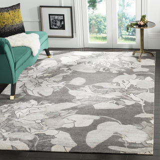 Safavieh Tibetan TB955 Silver Area Rug Room Scene Feature