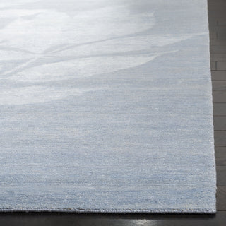 Safavieh Tibetan TB958 Light Blue Area Rug Detail