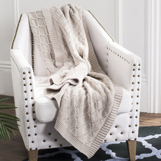 Safavieh Petal Knit Textures and Weaves Palewisper Throw main image