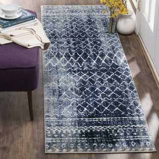 Safavieh Tunisia TUN298L Light Blue/Cream Area Rug 