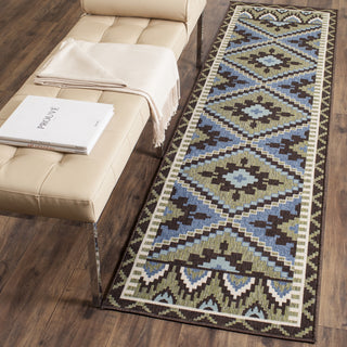 Safavieh Veranda VER096 Green/Chocolate Area Rug  Feature