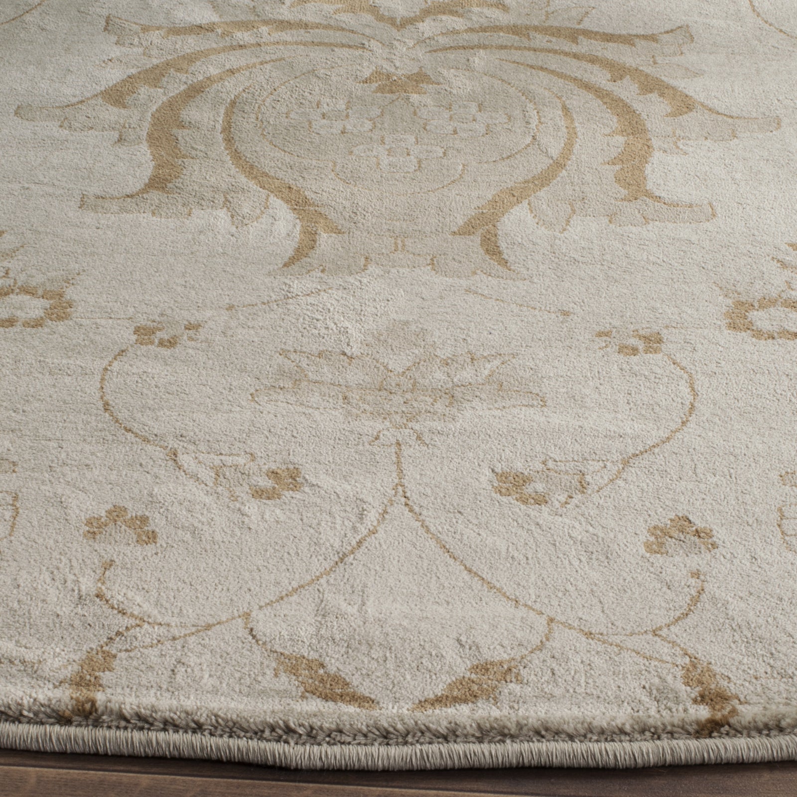 Safavieh Vintage VTG579M Cream/Camel Area Rug – Incredible Rugs and Decor