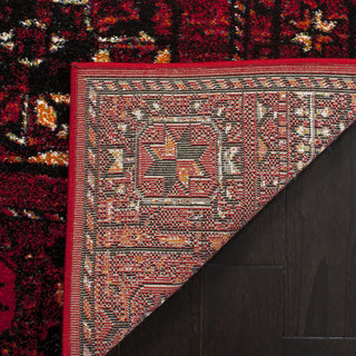 Safavieh Vintage Hamadan VTH212A Red/Multi Area Rug 