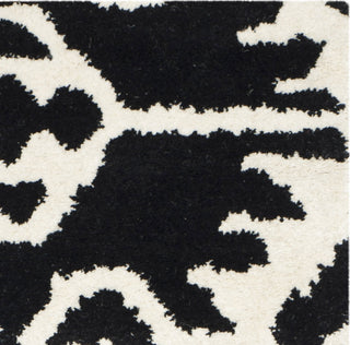 Safavieh Wyndham Wyd323 Black/Ivory Area Rug 