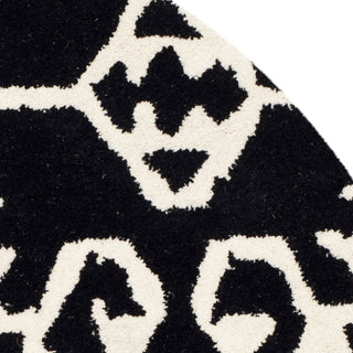 Safavieh Wyndham Wyd323 Black/Ivory Area Rug 