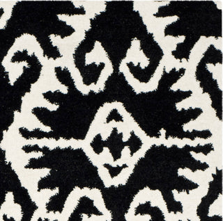 Safavieh Wyndham Wyd323 Black/Ivory Area Rug 