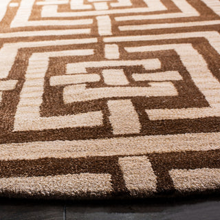 Safavieh Wyndham Euclid Brown Area Rug Detail