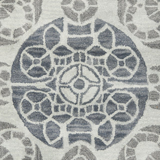 Safavieh Wyndham Irina Silver/Blue Area Rug 