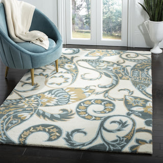 Safavieh Wyndham Nimes Paisley Ivory/Multi Area Rug Room Scene Feature