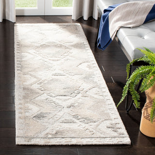 Safavieh Wyndham 801 Grey/Taupe Area Rug Room Scene