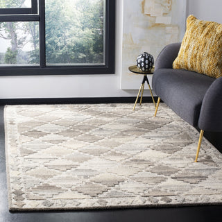 Safavieh Wyndham 803 Grey/Taupe Area Rug Room Scene Feature