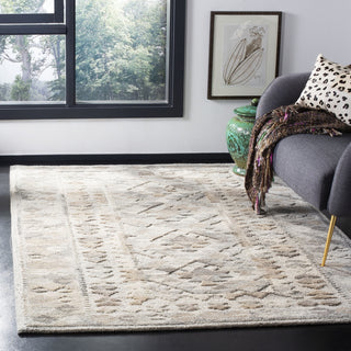 Safavieh Wyndham 804 Grey/Taupe Area Rug Room Scene Feature