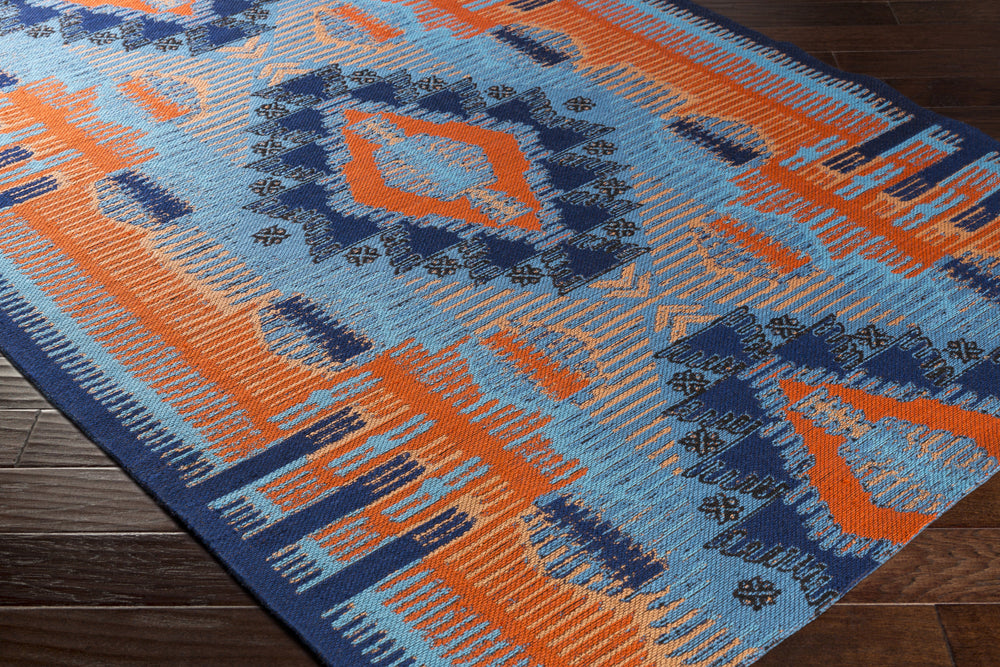 Artistic Weavers Sajal Bear SAJ1061 Area Rug Corner Shot Feature