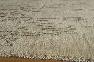 Momeni Sensations SEN-6 Sand Area Rug Corner Shot