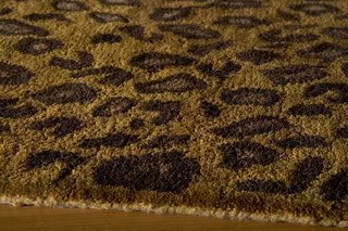 Momeni Serengeti SG-01 Cheetah Area Rug Closeup