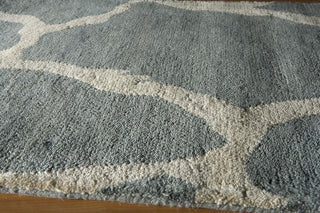 Momeni Serengeti SG-04 Teal Area Rug Corner Shot