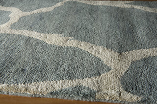 Momeni Serengeti SG-04 Teal Area Rug Closeup