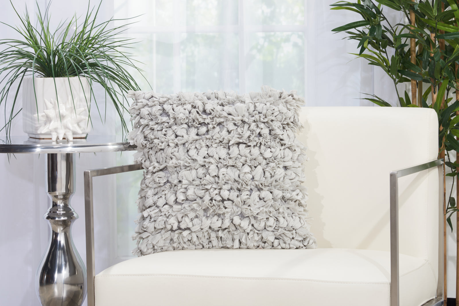 Nourison Shag PAPER LOOP Silver by Mina Victory – Incredible Rugs and Decor