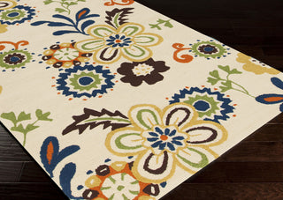 Surya Storm SOM-7739 Beige Hand Hooked Area Rug Corner Shot