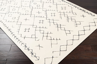 Surya Souk SOU-2300 Area Rug  Feature