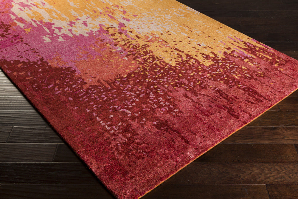 Surya Serenade SRD-2000 Area Rug 5x8 Corner Feature