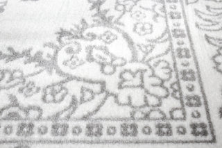 Bashian Torino T143-TOR506 Ivory/Grey Area Rug