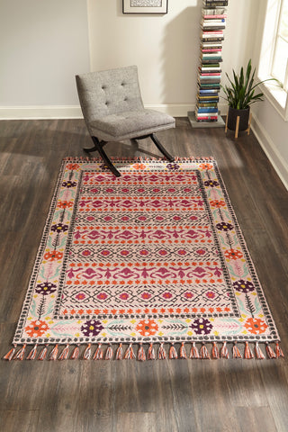 Momeni Tahoe TA-07 Pink Area Rug Room Image Feature