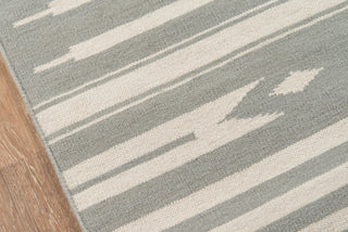 Momeni Thompson THO-1 Grey Area Rug by Erin Gates Close up