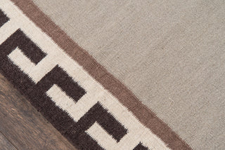 Momeni Thompson THO-8 Brown Area Rug by Erin Gates Close up