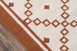 Momeni Thompson THO-9 Rust Area Rug by Erin Gates Close up