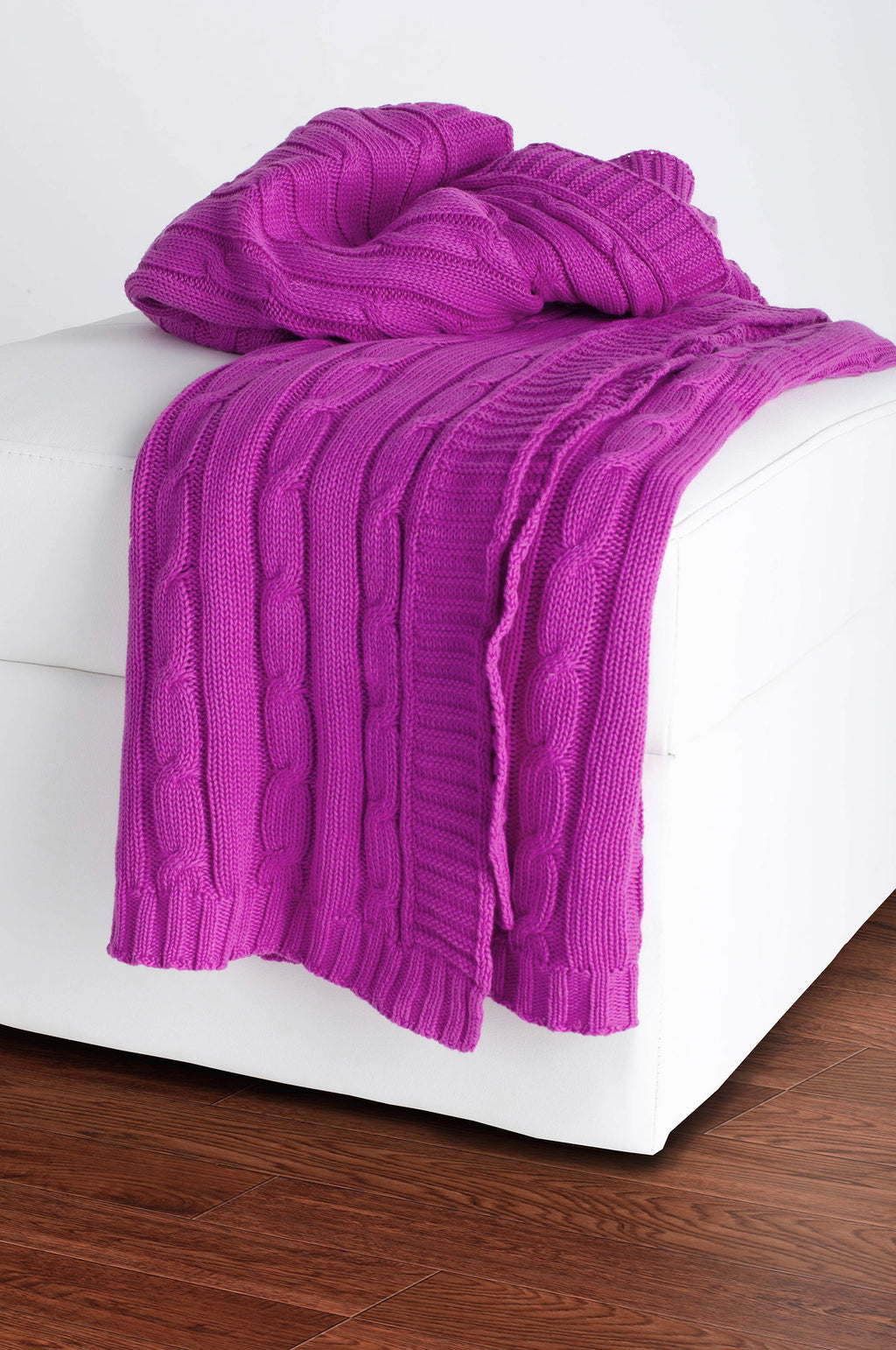 Cotton Raspberry Throw Rizzy TH0161 Raspberry Throw – Incredible Rugs and Decor