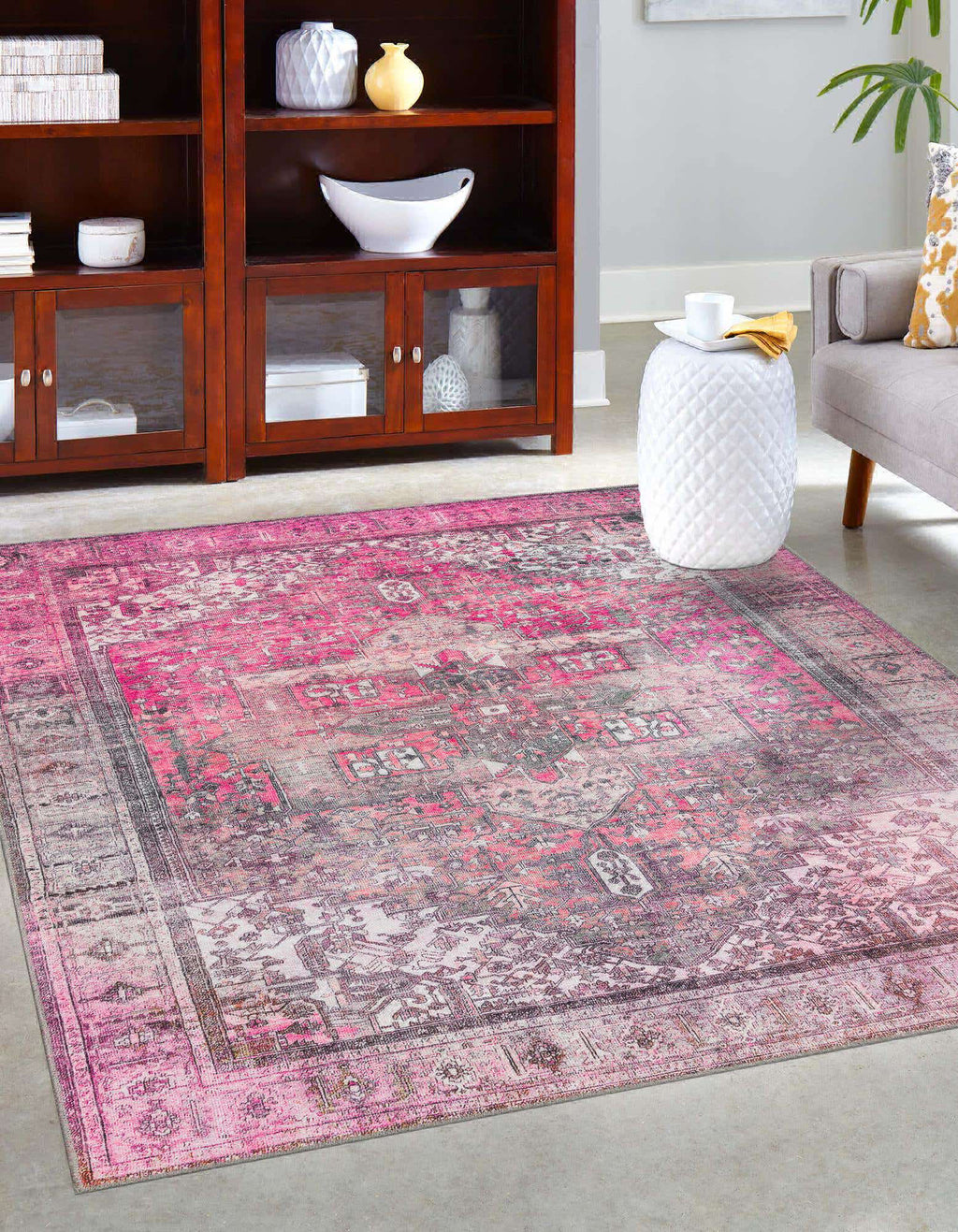 Unique Loom Timeless LEO-RVVL10 Pink Area Rug Rectangle Lifestyle Image Feature