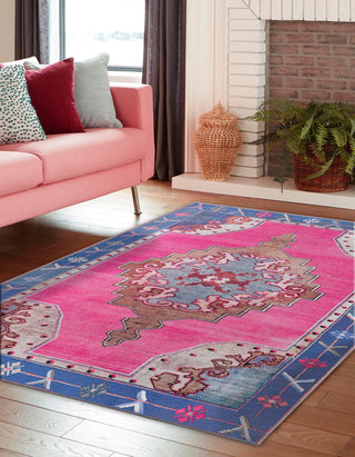 Unique Loom Timeless LEO-RVVL2 Fuchsia Area Rug Rectangle Lifestyle Image