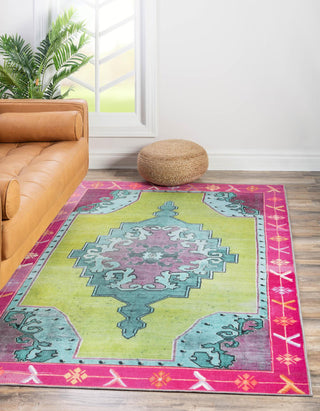 Unique Loom Timeless LEO-RVVL2 Green Area Rug Rectangle Lifestyle Image