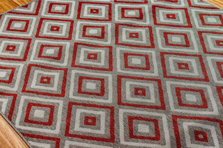 Trans Ocean Riviera Nested Diamond Red Area Rug Mirror by Liora Manne 