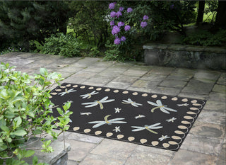 Trans Ocean Frontporch Dragonfly Black/Grey Area Rug Mirror by Liora Manne 