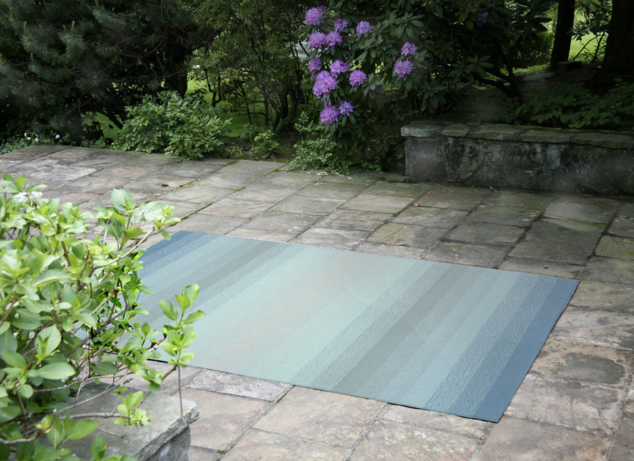 Trans Ocean Ravella Ombre Blue Area Rug by Liora Manne Room Scene Feature