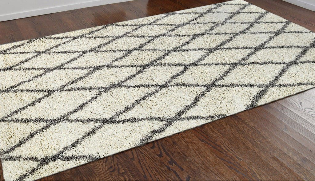 Trans Ocean Rio Diamonds Ivory Area Rug by Liora Manne  Feature