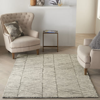 Nourison Vail VAI01 Grey/White Area Rug