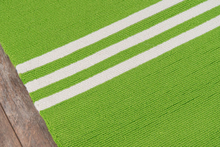 Momeni Veranda VR-16 Lime Area Rug Closeup