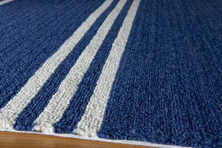 Momeni Veranda VR-16 Maritime Blue Area Rug Closeup