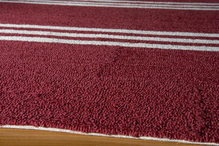 Momeni Veranda VR-16 Red Area Rug Corner Shot