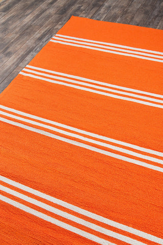 Momeni Veranda VR-16 Tangerine Area Rug Corner Shot Feature